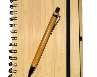 Lot de 5 cahiers en bois avec stylo