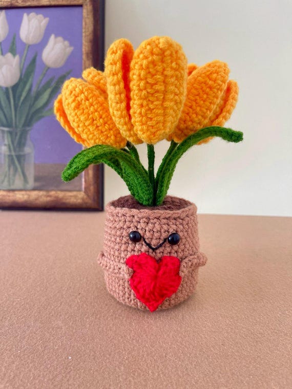 Gift for Teacher – Crochet Flower with Custom Plaque – Teacher Appreciation Gift – Handmade Desk Plant Decor