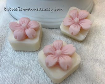 Flower Shaped Soy Wax Melts: Vegan Friendly, Choose Your Scent, Box of 6