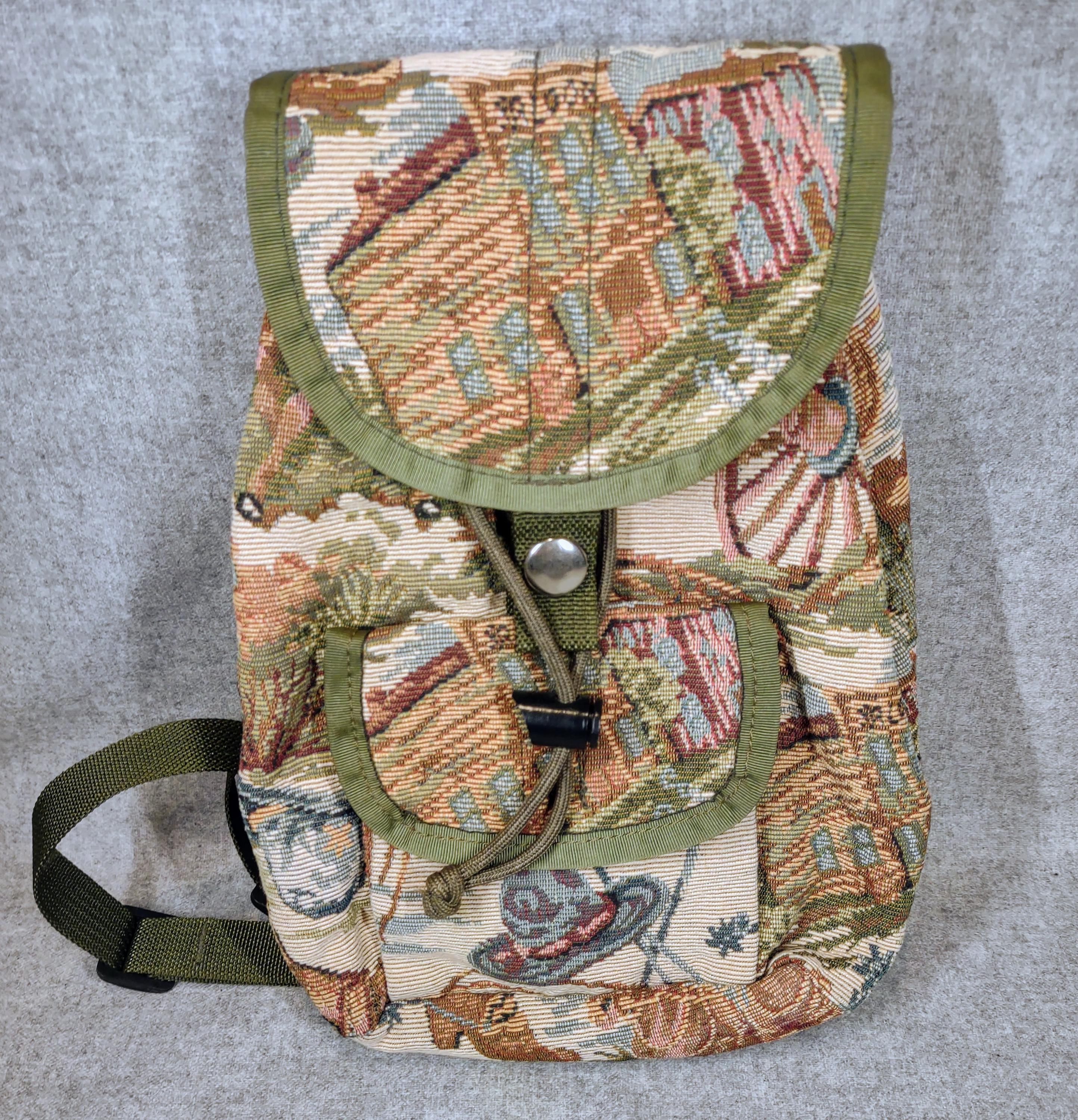 American Uni Floral Tapestry Backpack in Beige and Burgundy  vintage from 1980’s Vintage Tapestry Duffel Bag - Etsy main image 3