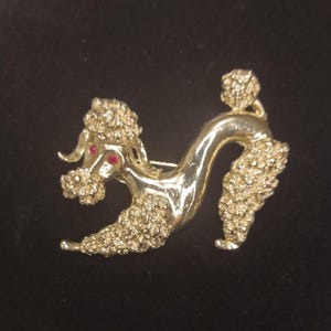 French Poodle Brooch by Gerry&#39;s Gold-tone Vintage