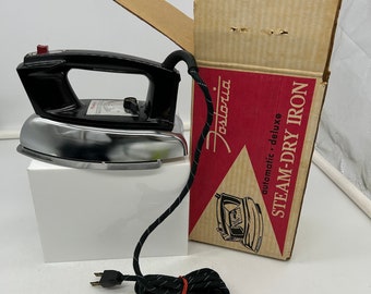 Vintage Fostoria Automatic 331290A Deluxe Steam-dry Iron works