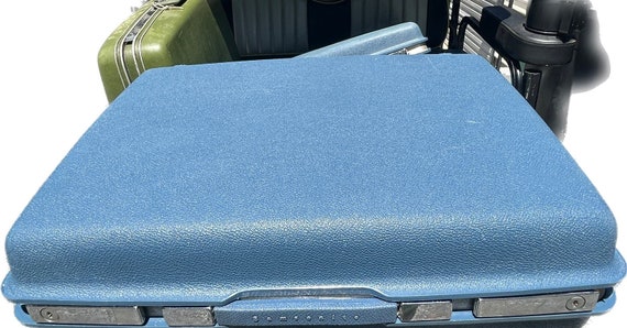 Vintage Samsonite Saturn Blue Hard Shell Luggage … - image 3