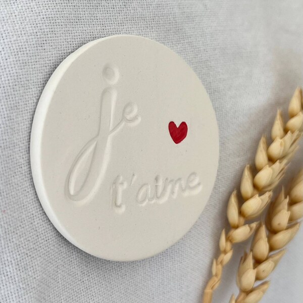 Magnet rond Je t'aime en argile