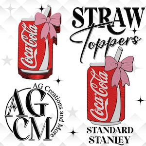 Może przedstawiać: Czerwone nakładki na słomki do Coca-Coli z różowymi kokardkami. Obraz zawiera również tekst "STRAW Toppers" i "STANDARD STANLEY". Obecne jest również logo "AG Creations and More".