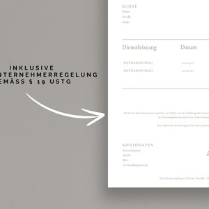 Puede incluir: Un documento en blanco y negro con el texto "INKLUSIVE KLEINUNTERNEHMERREGELUNG GEM&Auml;SS &sect; 19 USTG" y una tabla con los encabezados "Dienstleistung", "Datum" y "Preis".