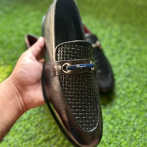 Handmade Black Leather Loafers: Italian Style Slip-Ons