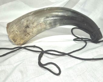 Vintage Black Powder Horn: Original Wood Cap, Film Prop