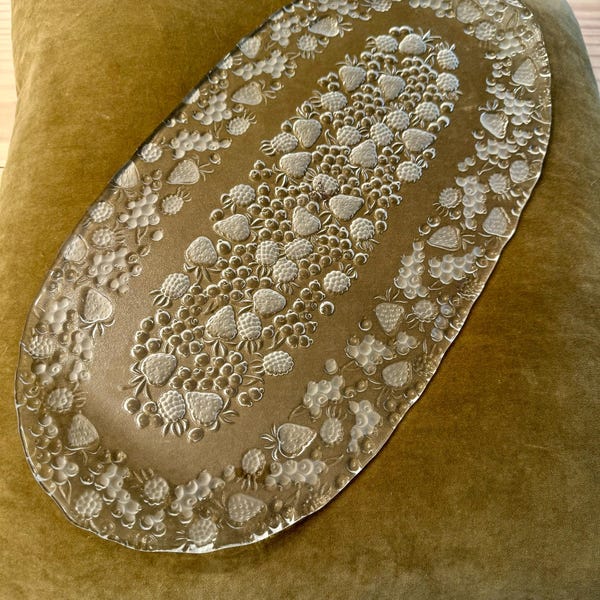 Vintage Mikasa Crystal Strawberry Fare Canapé Plate
