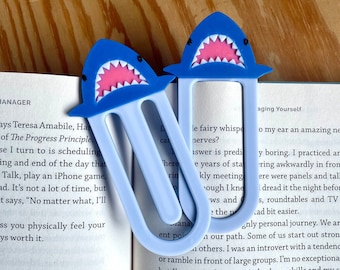 Peek-a-boo Shark Bookmark | Peeking Shark Bookmark | Cute Shark Bookmark | Animal Bookmark | Gift for Sharklovers | Gift for Readers