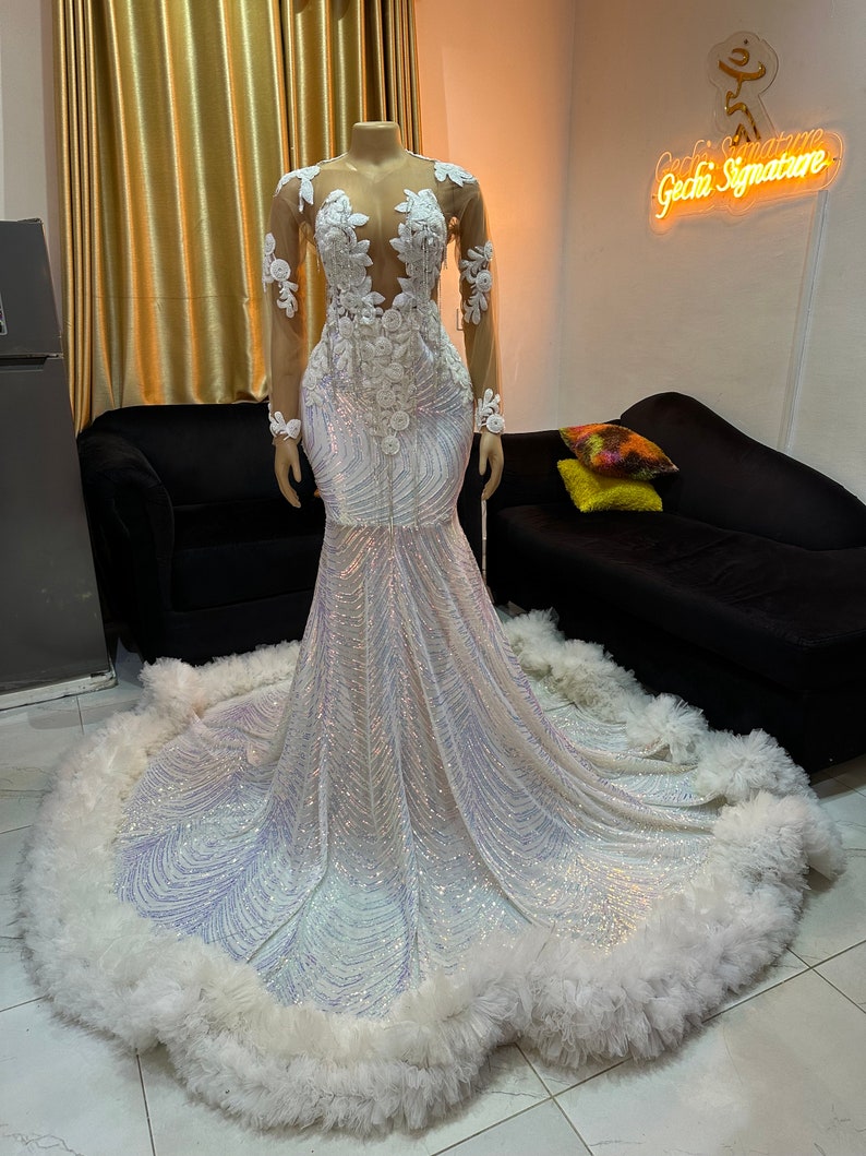 Gorgeous Mermaid Straps White Date Night Dress Lace Prom Dresses Birthday Outfits