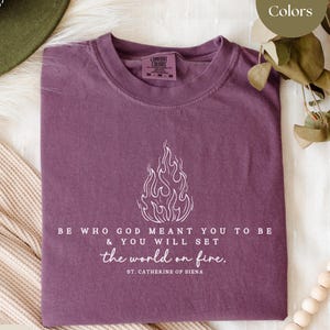 Catholic Saint Shirt for Women Gift,Saint Catherine Of Siena Comfort Color shirt,Minimalistic Catholic Saint TShirt,Catholic Gifts For Women