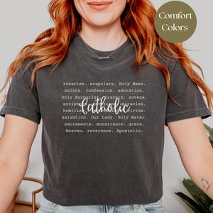 Catholic Shirt for Women Comfort Colors Catholic Church t-Shirt Trendy Religious Aesthetic Catholic Gifts For Women Catholism Shirt Giftful