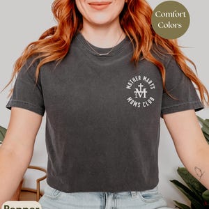 Catholic Mom Gift Virgin Mary Shirt, Marian Catholic Gift Tshirt for Women Mother Mary Shirt, Cute Mary Mom Gift Blessed Mother Mary Shirt