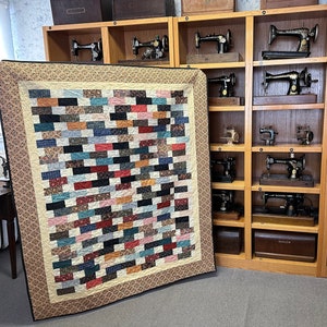Chain Mail Quilt | Throw sized Quilt | handmade quilt for sale | adventure quilt | modern heirloom