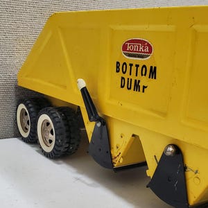 Big Deps Adesivi Tonka Mighty Bottom Dump - Vinile, Peel And Stick, Per Camion Giocattolo, Scivoli Acqua, Decorazioni Decalcomanie Auto Tonka - Foto 3