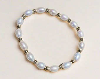 Adorable Freshwater Pearls bracelet w/14 K gold filled beads