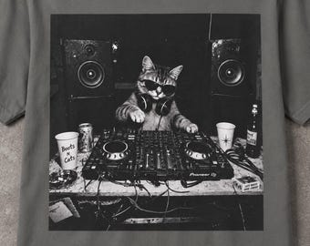 DJ Cat T-Shirt, Funny Cat DJ Shirt, Comfort Colors Graphic Tee, House Music Shirt, Rave Kitty Tee, EDM Music Lover Gift, Techno Shirt