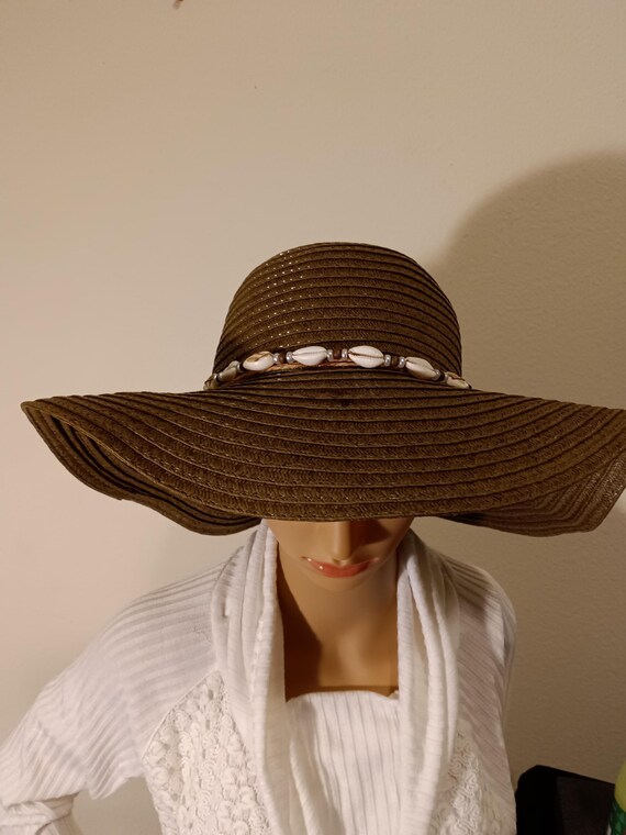 Floppy Wide Brim Straw Hat With Sea Shell Band - Spring 