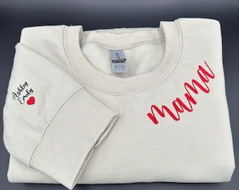 Sudadera con cuello bordado personalizado, sudadera con el nombre de tu hijo en la manga, regalo para el Día de la Madre, corazón en la manga.