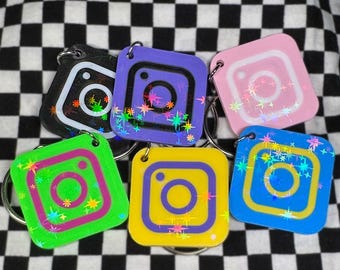 Custom NFC Instagram Keychain: 3D Printed Social Media Tag