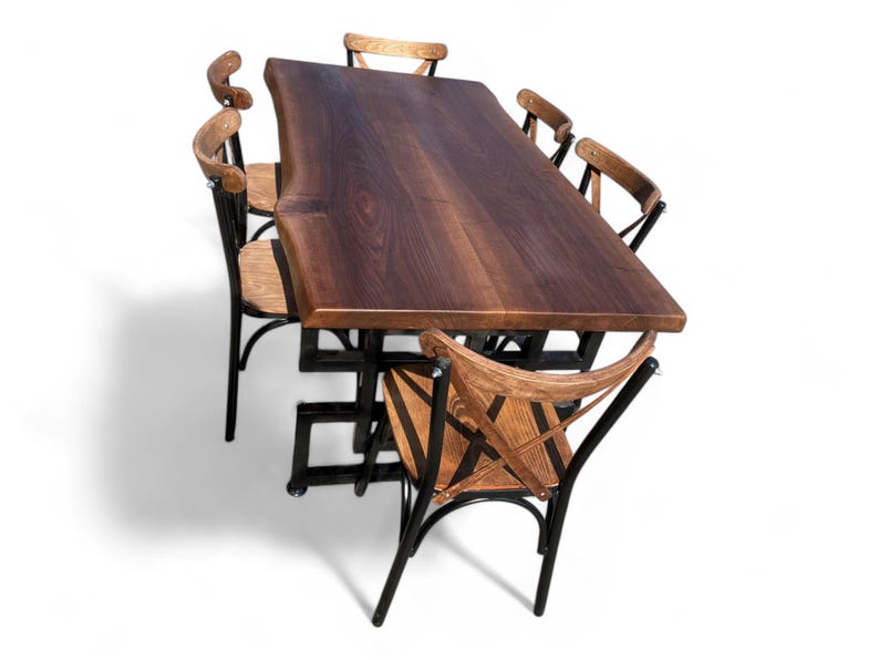 LaviniaCraftArt Dining Table