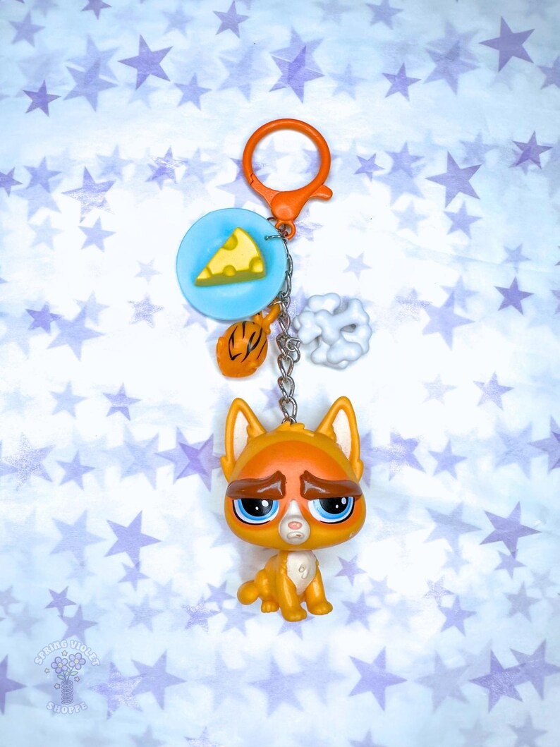 Grumpy Cat/dog LPS Keychain - Etsy