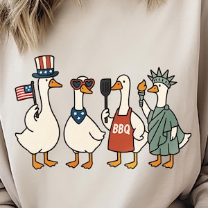 Pack PNG d'oie patriotique, conception de t-shirt humoristique du 4 juillet, fichier DTF et sublimation pour le jour de l'indépendance, clipart de canards style gnomes américains