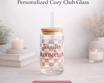 Personalisiertes Club-Trinkglas 473 ml | Individueller Name & Club-Glas mit Strohhalm | Ästhetischer Bambusdeckel-Becher als Geschenk