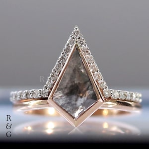 Kite Salt and Pepper Diamond Engagement Ring Set, 14K Yellow Gold Kite Diamond Wedding Ring Set, Unique Diamond Bridal Ring Set