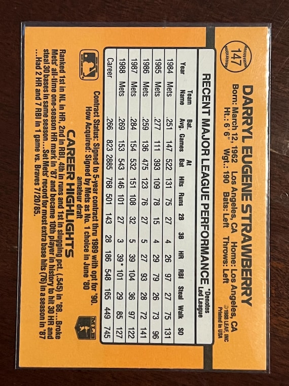 1989 Donruss Darryl Strawberry Rare Error/blem Card. (yellow