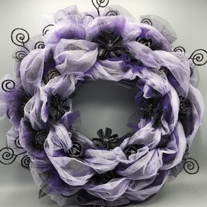 Black and Lavender Swirly Wreath, Goth Home Decor, Halloween Home Decor, Lighted Wall Decor, Door-Hanger,  Front-Door Wreath, Holiday Wreath