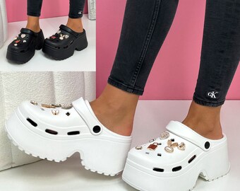 Ladies CHARM Chunky platform Croc Womens Clogs MULES Fashion WOMEN Slip On Pool Beach Moulded Shoes