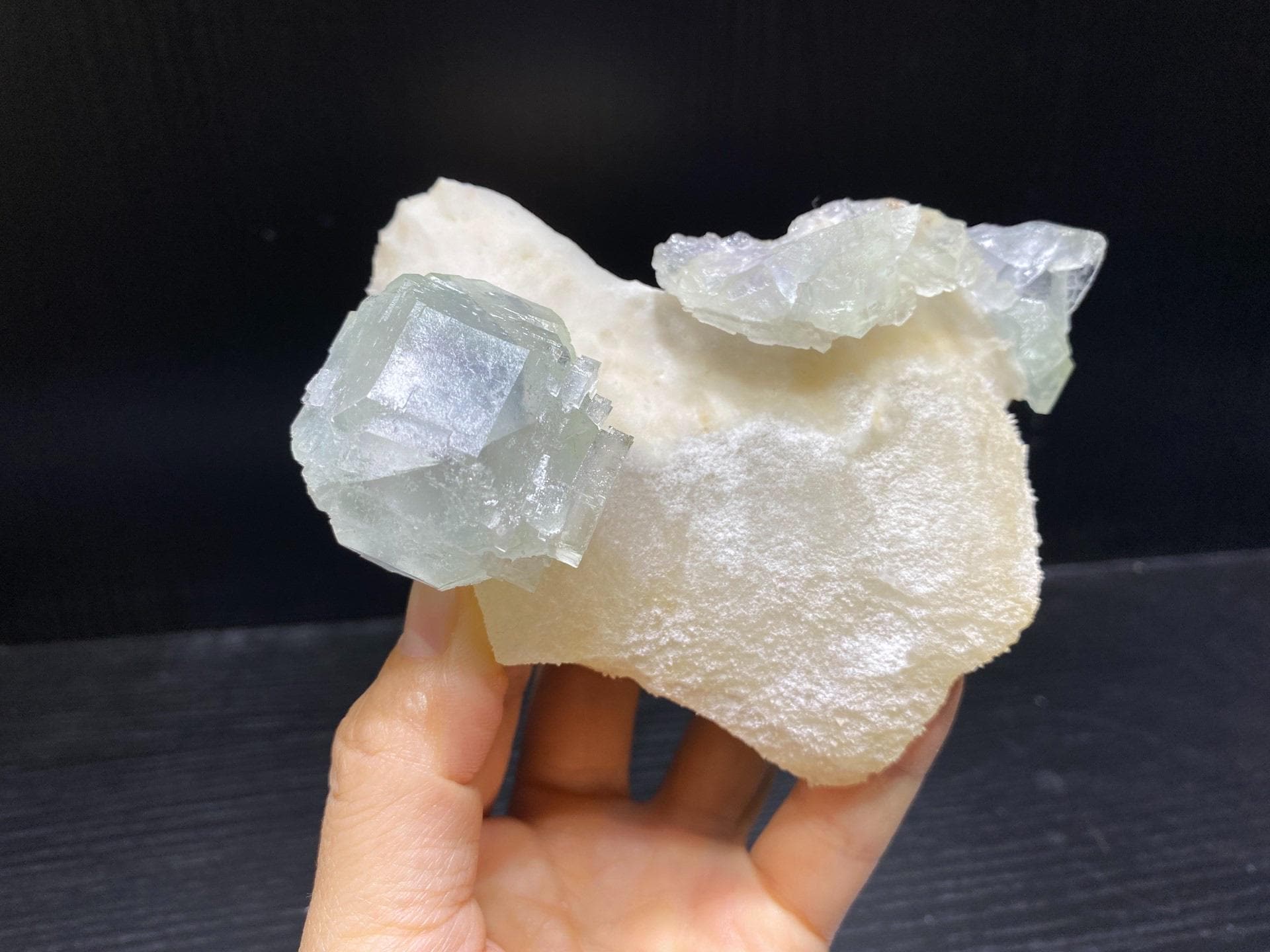 緑色の石英に蛍石 石英上の緑色蛍石、中国江西省産緑色蛍石鉱物標本、蛍石コレクション