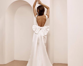 Pearl White Bow Dress for Bridal Shower, Engagement Photos, Bachelorette  Party - Etsy