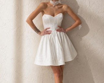 Kurzes Satin Brautkleid mit Korsett Schnürrücken, Brautkleid nach Maß
