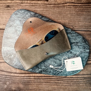 Handgefertigtes Brillenetui aus Italienischem Leder