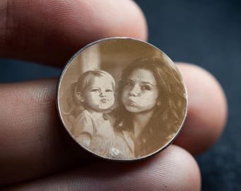 Custom Photo Keepsake Coin – Personalized Stainless Steel Memory Coin, Family Portrait Token, Heirloom Gift