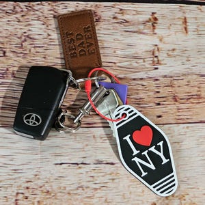 I LOVE NY Retro Keychain Set