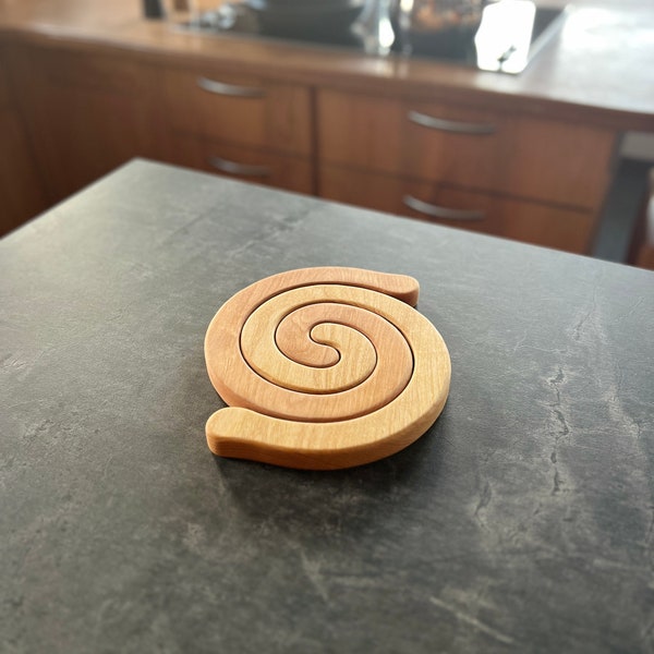 Wooden trivet made from 1 to 2 made from alder and ash