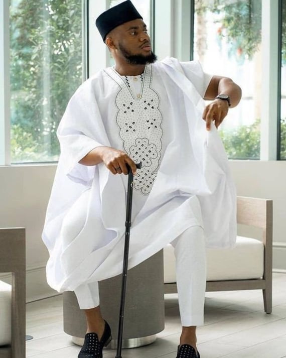 White and Black Agbada Babariga Pieces Men Groom Suit African Clothing  for Men