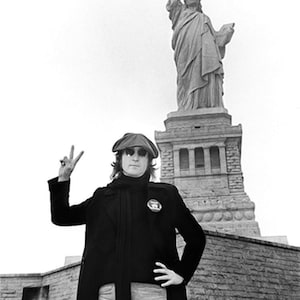 John lennon statue - Etsy 日本