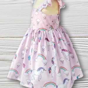 Summer Arrival Colorful Rainbows and Unicorns Pattern Short Sleeves Dress for Stylish Girls