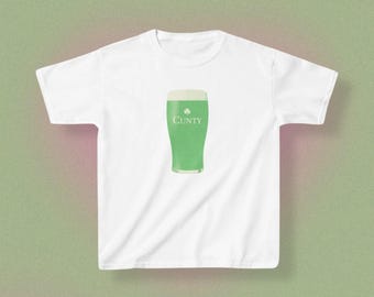 St Paddy's Day Baby Tee, Green Cunty Pint Glass, Iconic Slogan, 2000s / Y2K Inspired, St Patrick's Day Irish Slogan Crop Top, Cropped Tee