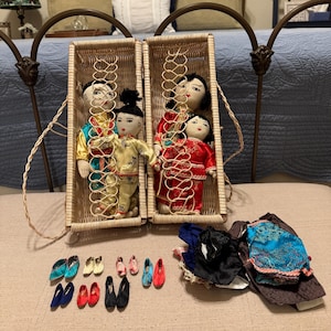 VTG Mid Century Handmade Asian Family 4 Cloth Dolls w/clothing & Wicker Basket