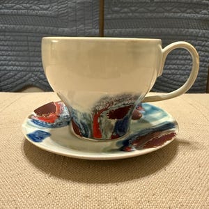 Anthropologie Feature Artist Signed Teacup and Saucer Set Abstract New Red Blue image 3