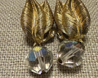 VTG Vendome Dangle/drop Gold Tone Leaf Aurora Borealis Crystal Clip On Earrings