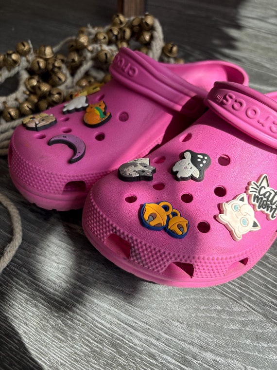 Croc shaped jibbitz clearance