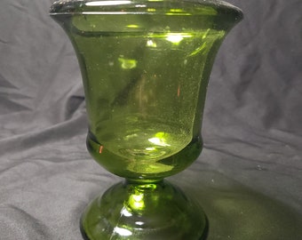 Retro Indiana avocado Green glass footed vase