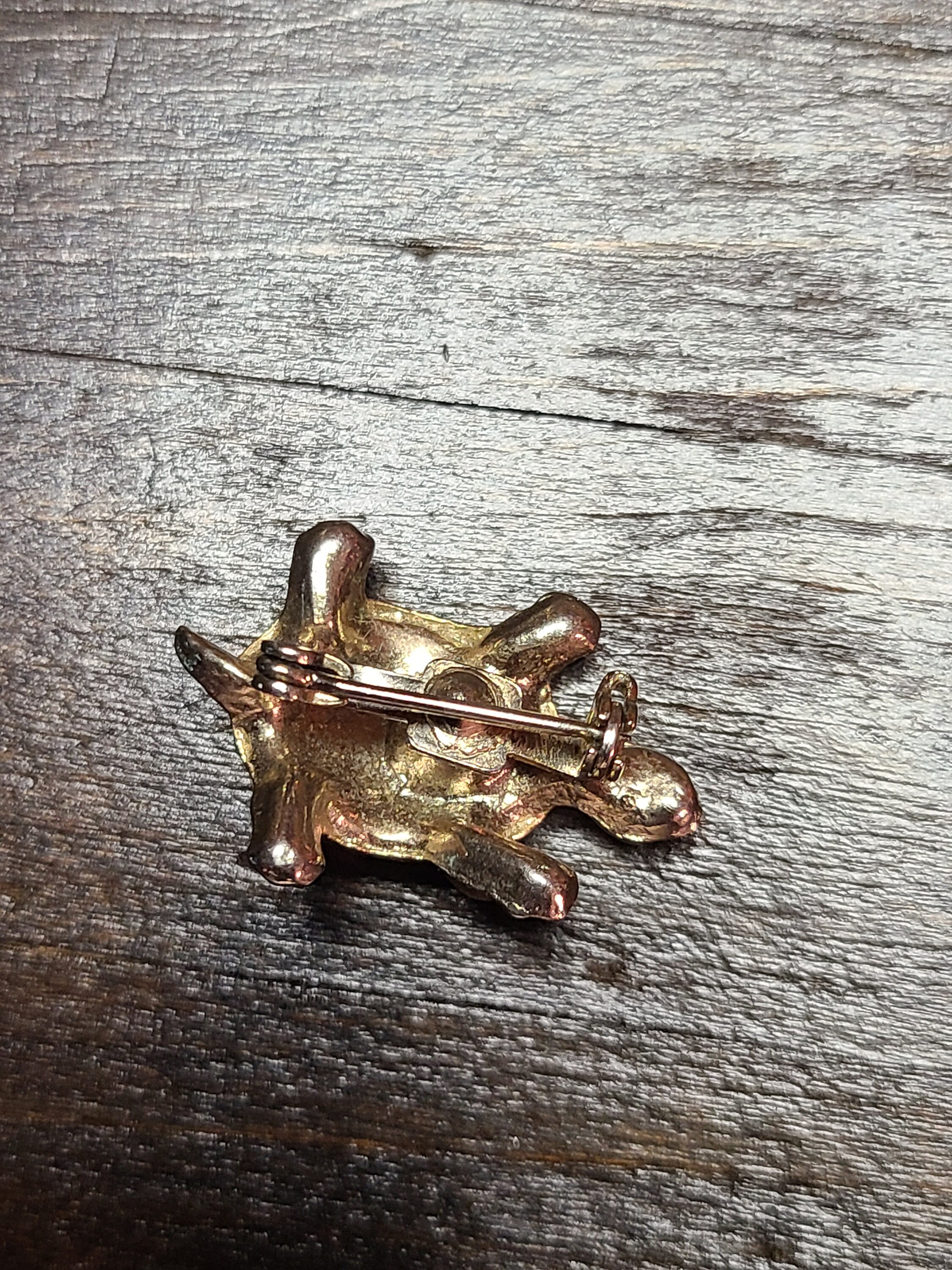 Small Enamel Turtle Pin - Etsy